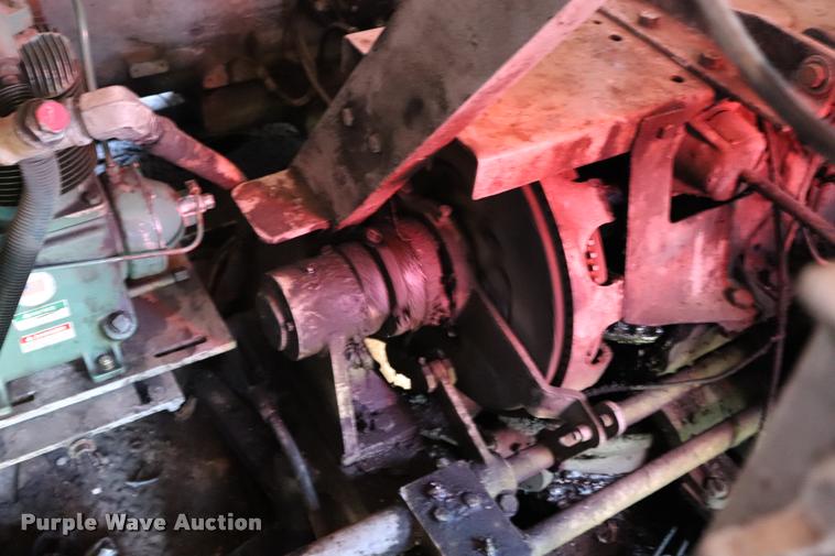 image for item L3180 1966 Manitowoc 4000W crane