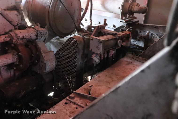 image for item L3180 1966 Manitowoc 4000W crane