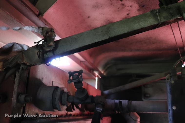 image for item L3180 1966 Manitowoc 4000W crane