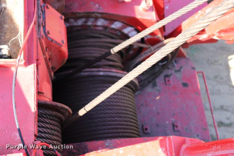 image for item L3180 1966 Manitowoc 4000W crane