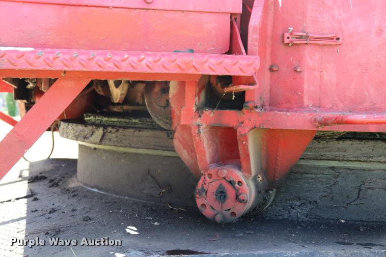 image for item L3180 1966 Manitowoc 4000W crane