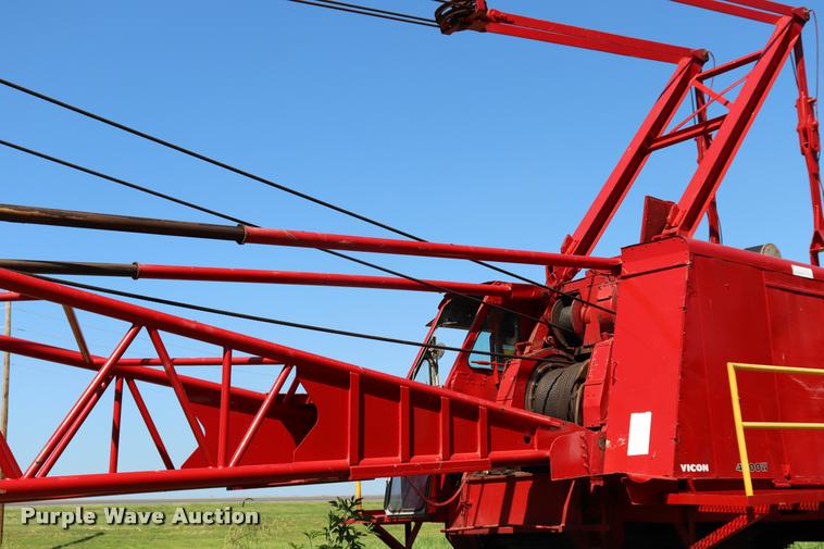 image for item L3180 1966 Manitowoc 4000W crane
