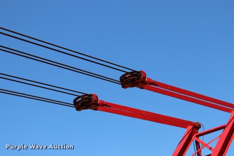 image for item L3180 1966 Manitowoc 4000W crane