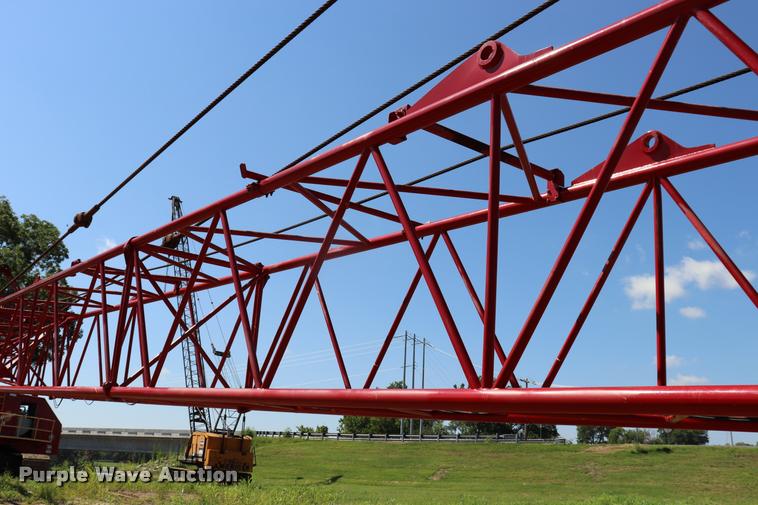 image for item L3180 1966 Manitowoc 4000W crane