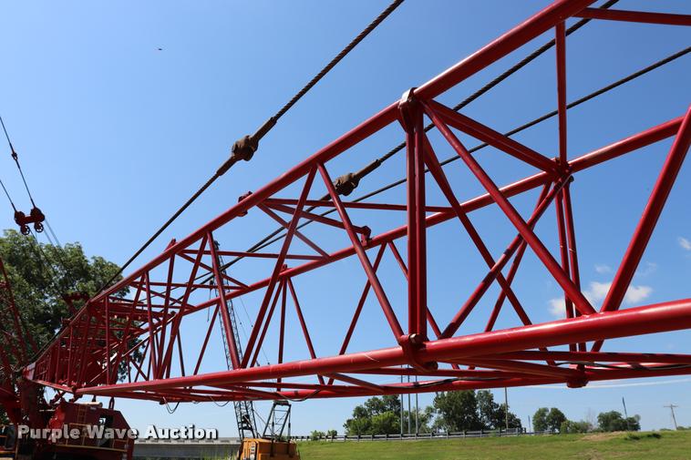 image for item L3180 1966 Manitowoc 4000W crane