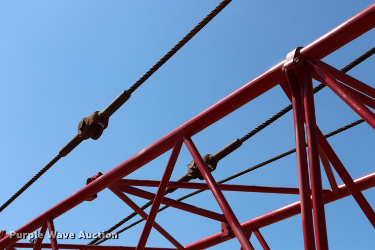 image for item L3180 1966 Manitowoc 4000W crane