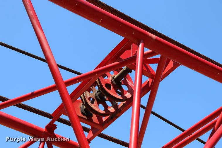 image for item L3180 1966 Manitowoc 4000W crane