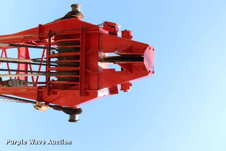 image for item L3180 1966 Manitowoc 4000W crane