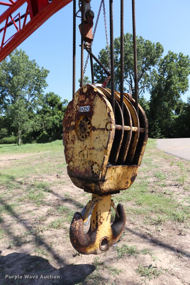 image for item L3180 1966 Manitowoc 4000W crane