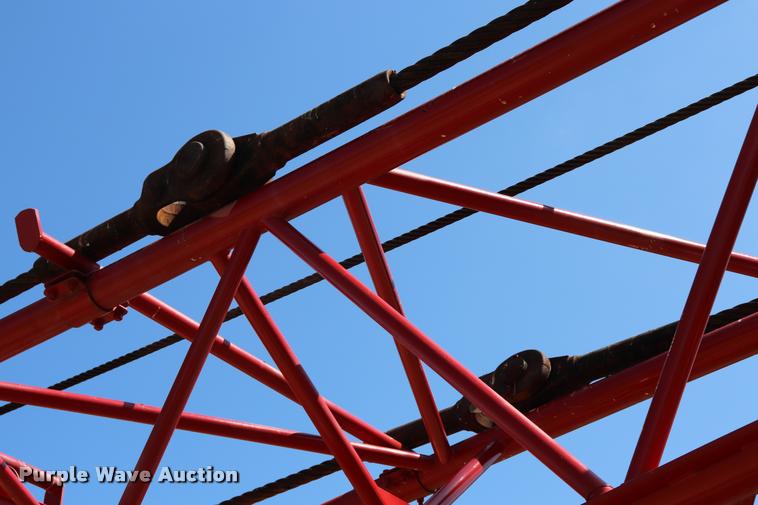 image for item L3180 1966 Manitowoc 4000W crane