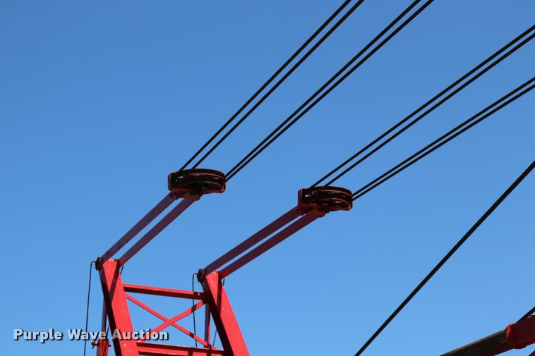 image for item L3180 1966 Manitowoc 4000W crane