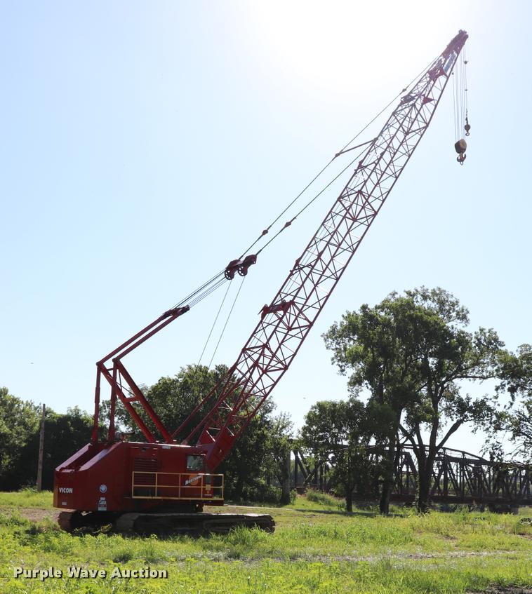 image for item L3181 1967 Manitowoc 4000W crane