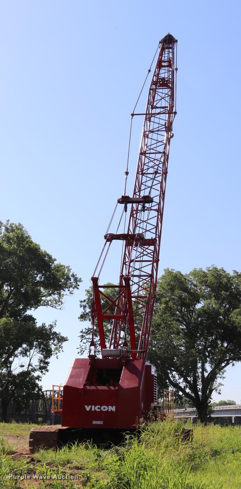 image for item L3181 1967 Manitowoc 4000W crane
