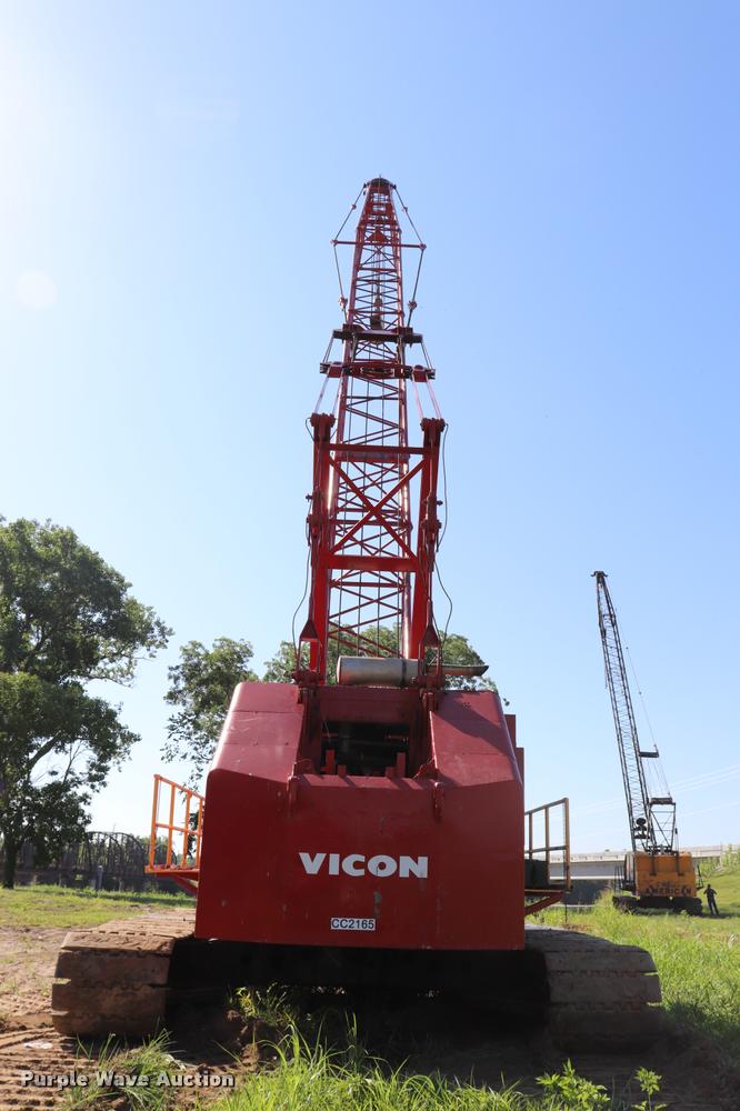 image for item L3181 1967 Manitowoc 4000W crane