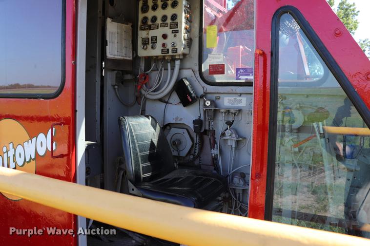 image for item L3181 1967 Manitowoc 4000W crane