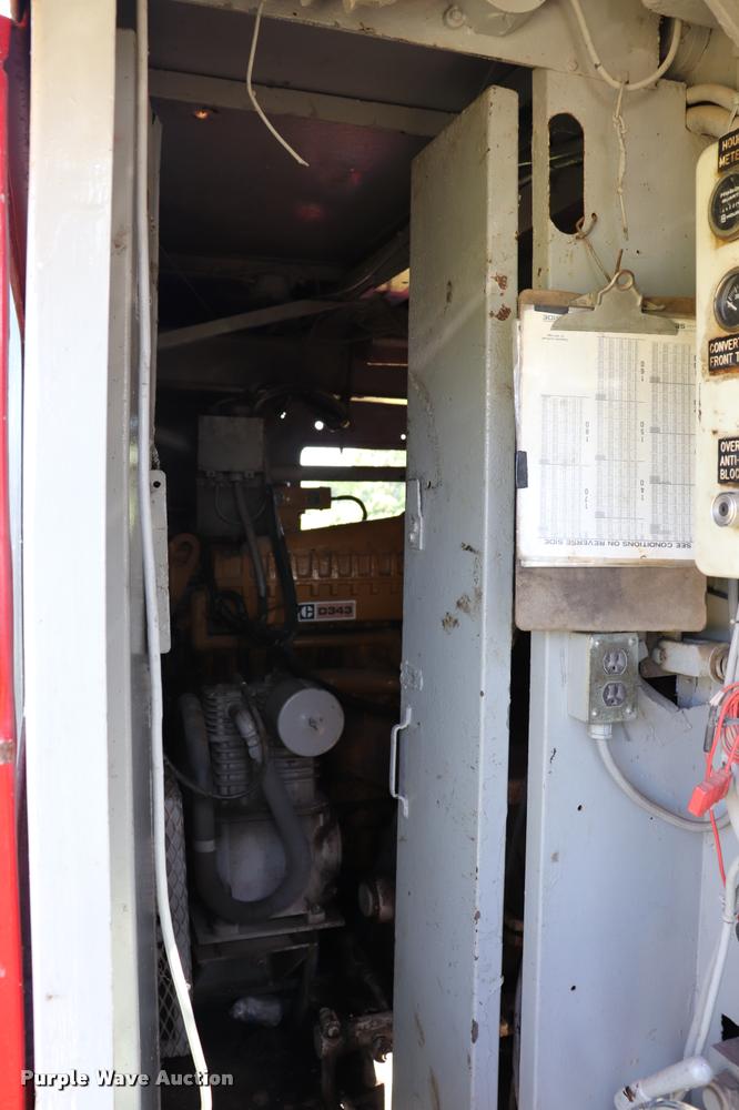 image for item L3181 1967 Manitowoc 4000W crane