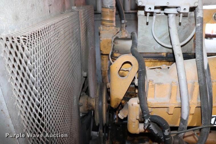 image for item L3181 1967 Manitowoc 4000W crane