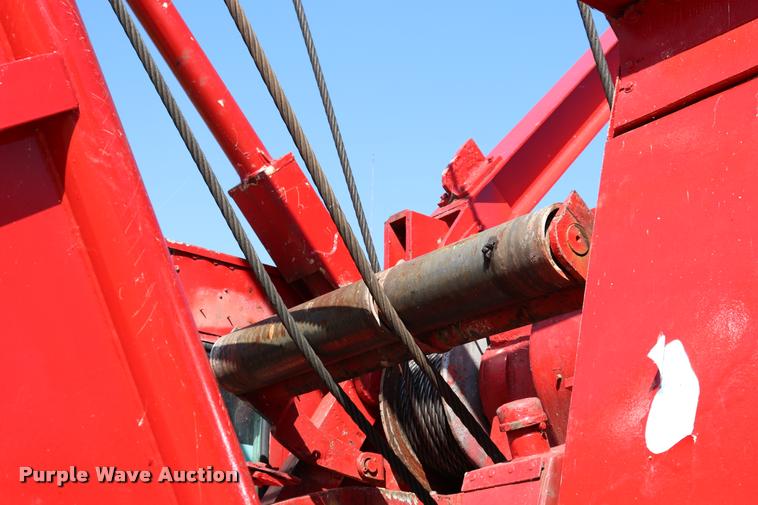 image for item L3181 1967 Manitowoc 4000W crane