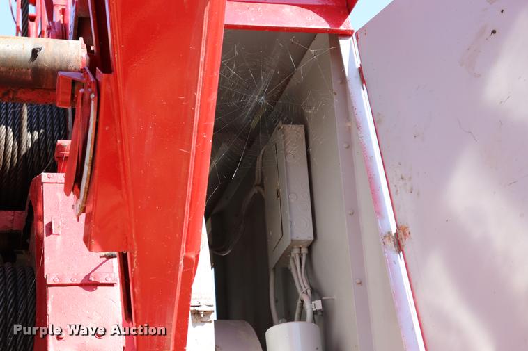 image for item L3181 1967 Manitowoc 4000W crane