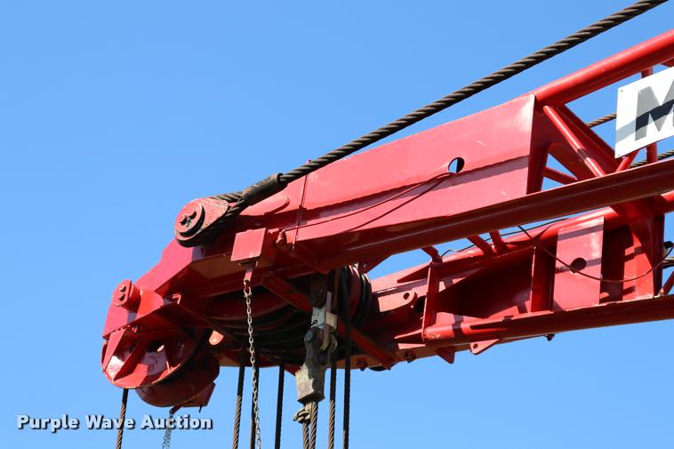 image for item L3181 1967 Manitowoc 4000W crane
