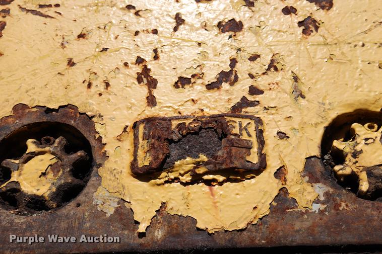 image for item L3181 1967 Manitowoc 4000W crane