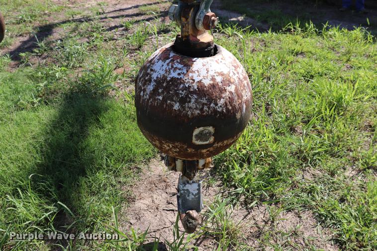 image for item L3181 1967 Manitowoc 4000W crane