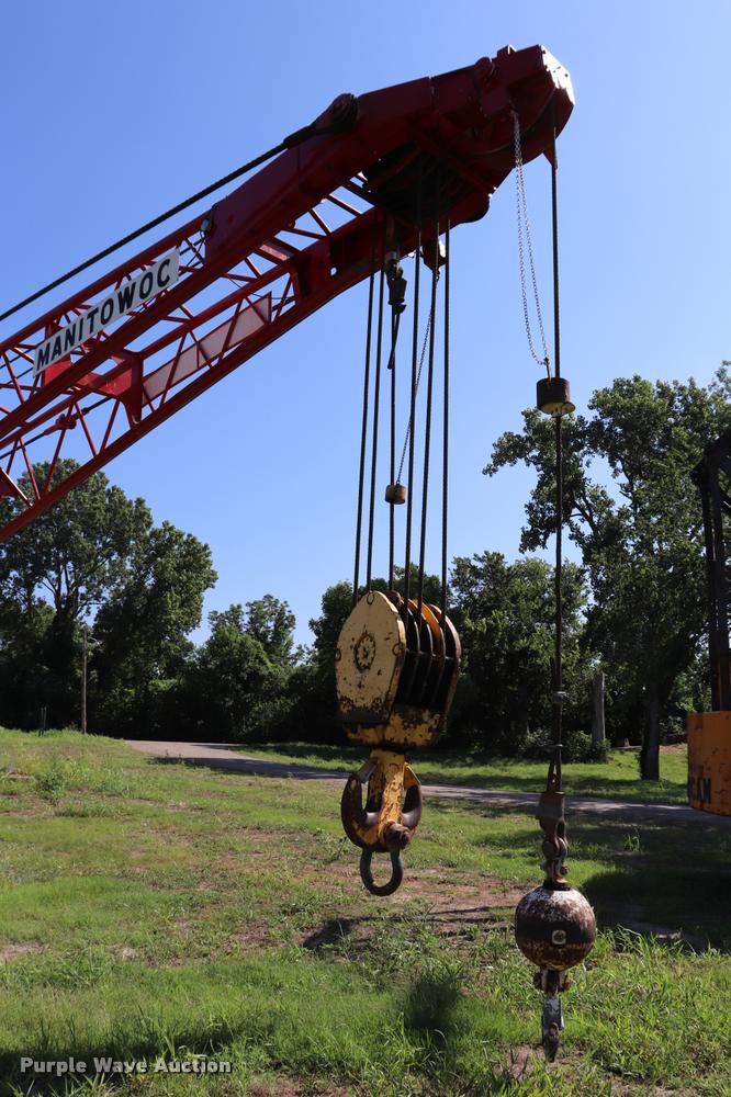 image for item L3181 1967 Manitowoc 4000W crane