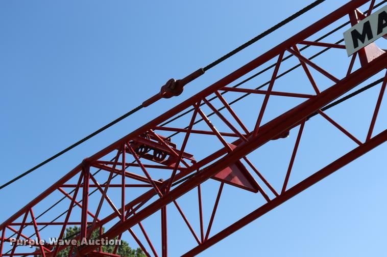 image for item L3181 1967 Manitowoc 4000W crane