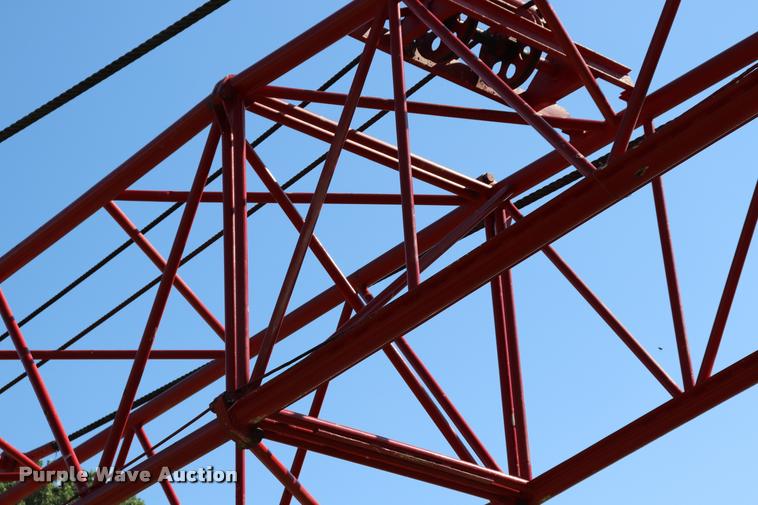 image for item L3181 1967 Manitowoc 4000W crane