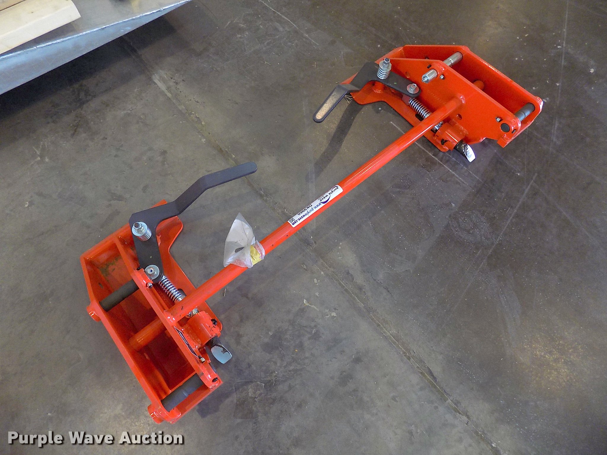 Kubota L2216 quick attach frame in Grapevine, TX | Item DK9960 sold ...