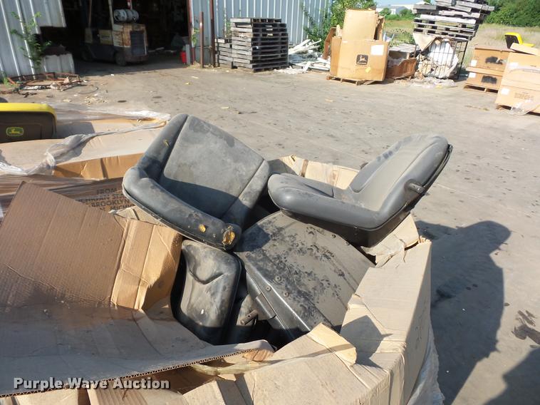 image for item BV9081 Equipment seats