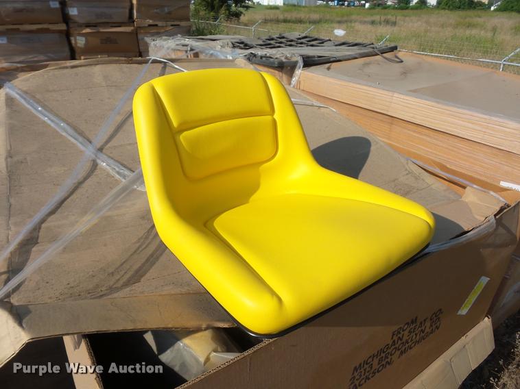 image for item BV9084 John Deere seats