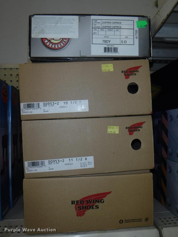 image for item BY9808 Work boots