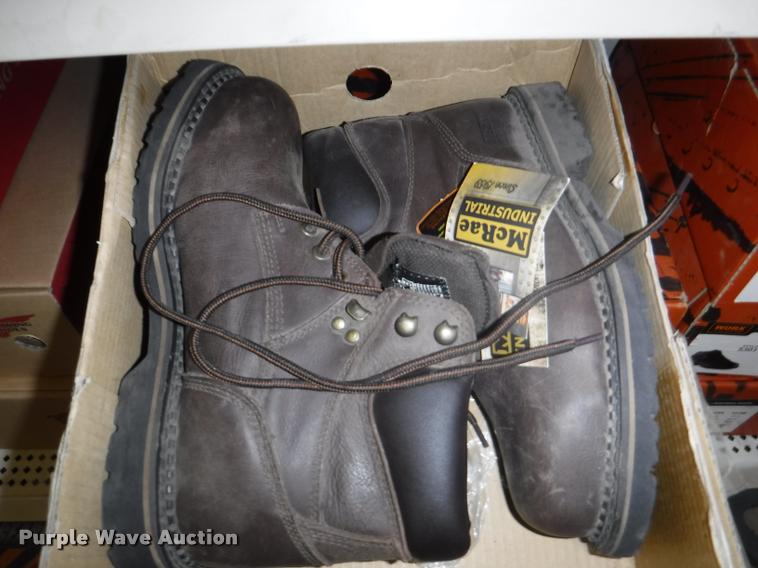 image for item BY9808 Work boots