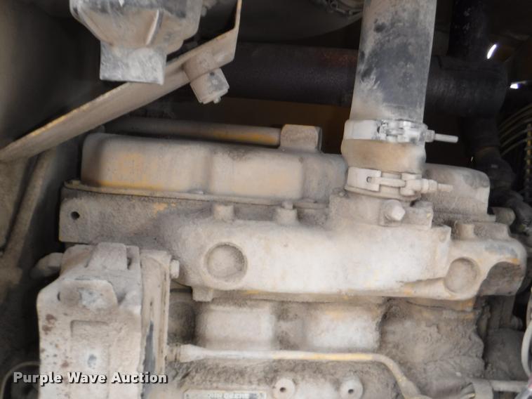 image for item DA2290 2001 John Deere 482C forklift