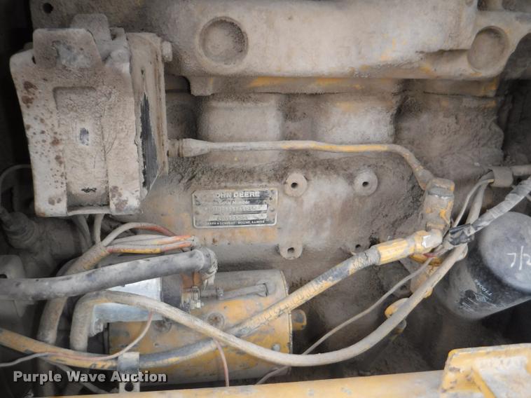 image for item DA2290 2001 John Deere 482C forklift