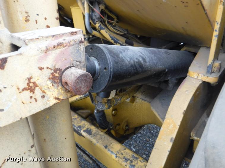 image for item DA2290 2001 John Deere 482C forklift