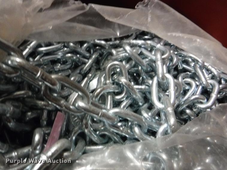 image for item DA2343 (2) skids of chains