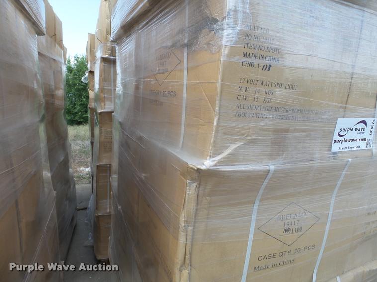 image for item DC6824 (1,500) Buffalo Tools 12V spotlights