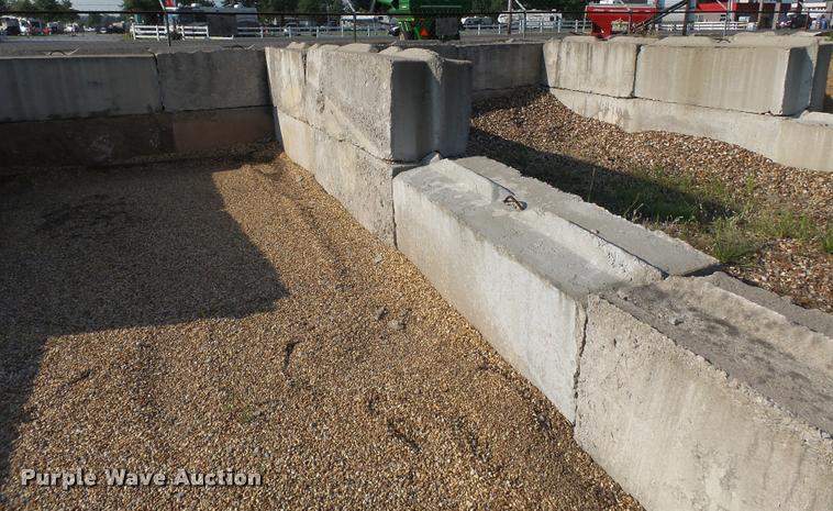 image for item DC6828 (15) bunker blocks