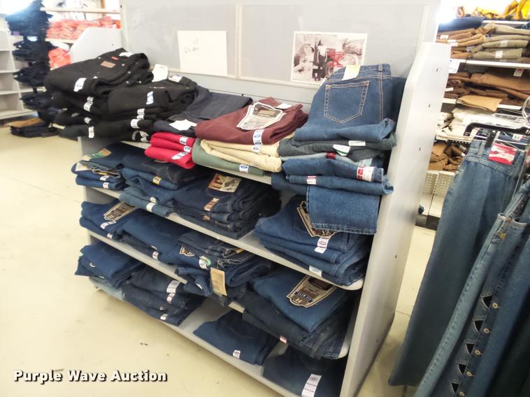 image for item DC6850 Approx 208 pair of womens jeans