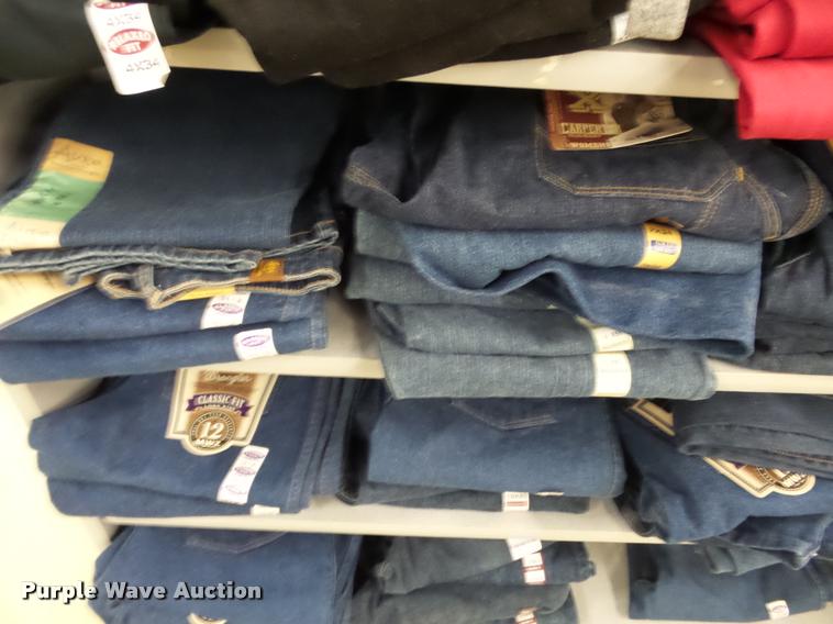 image for item DC6850 Approx 208 pair of womens jeans