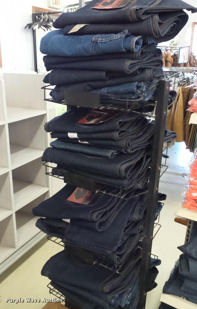 image for item DC6851 Approx 262 pairs of mens jeans, overalls, painters pants and brown duck pants