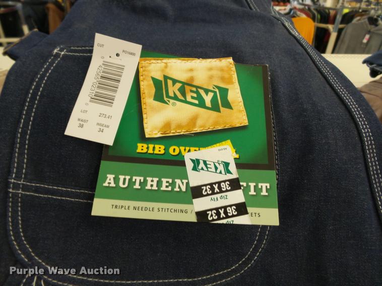 image for item DC6851 Approx 262 pairs of mens jeans, overalls, painters pants and brown duck pants