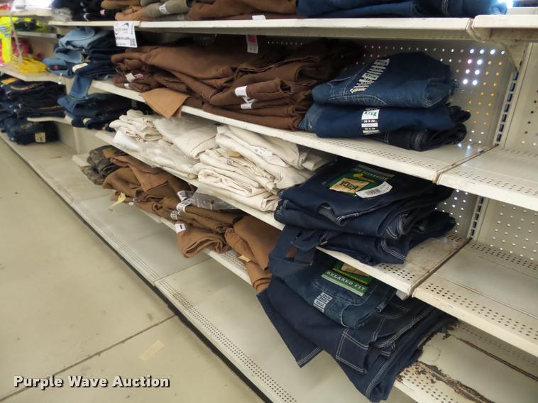 image for item DC6851 Approx 262 pairs of mens jeans, overalls, painters pants and brown duck pants