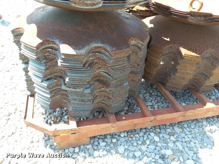 image for item DC6879 Approximately 120 disk blades