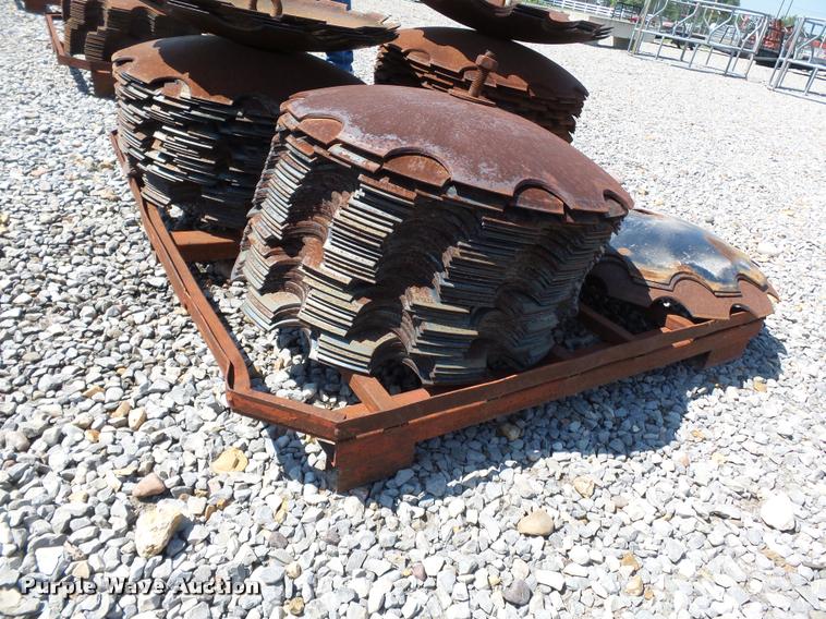 image for item DC6881 Approximately 125 disk blades