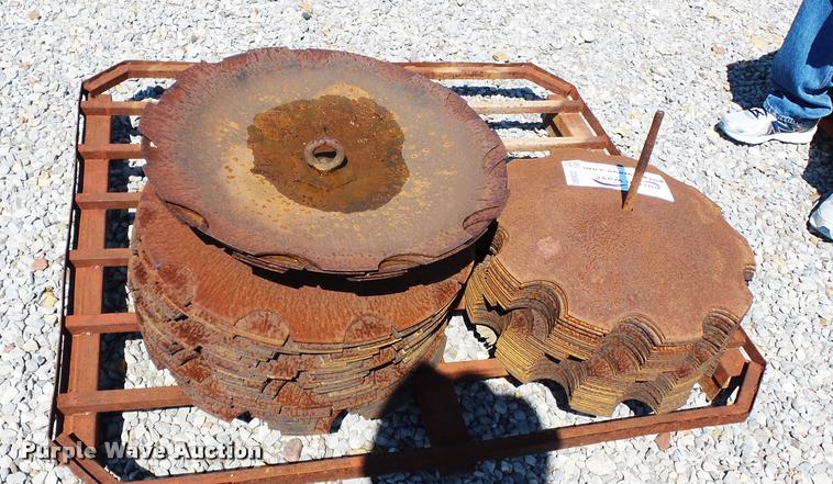 image for item DC6882 Approximately 64 disk blades