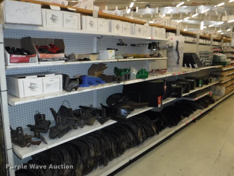 image for item DD0887 Ag equipment parts and hardware