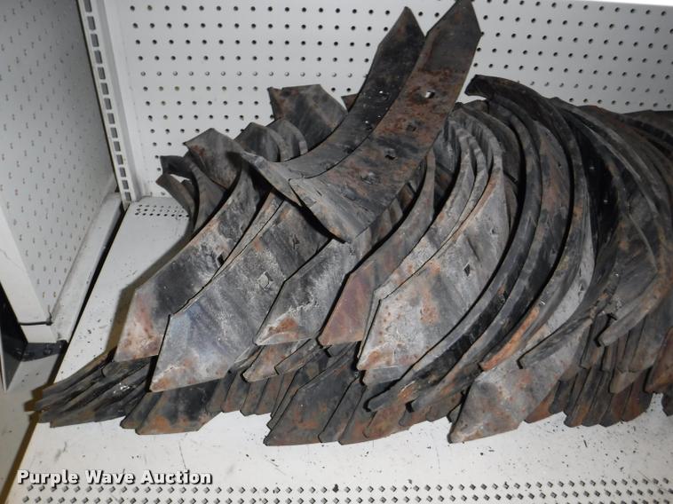 image for item DD0887 Ag equipment parts and hardware